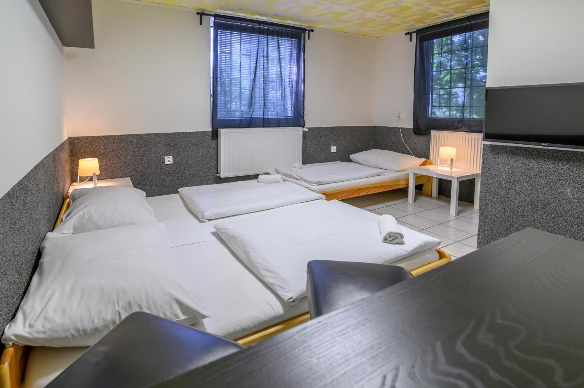פראג Hostel Seven מראה חיצוני תמונה
